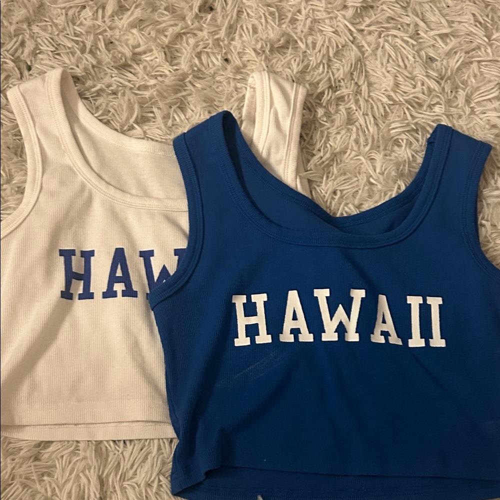 SHEIN Blue and White Hawaii Crop Tops